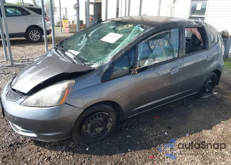 2011 Honda Fit from USA, damaged, VIN JHMGE8H31BS011317